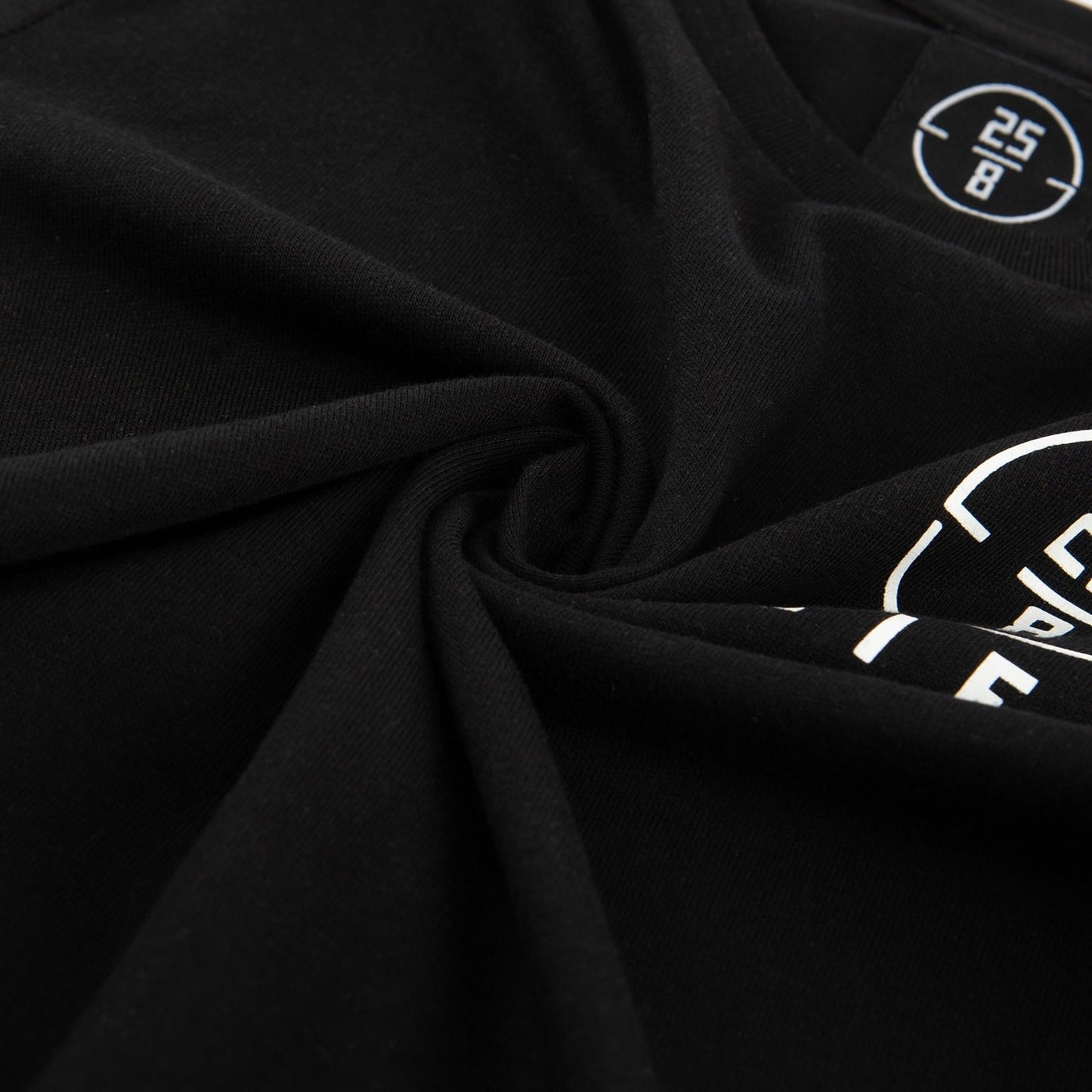 WOMENS T-SHIRT (BLACK)